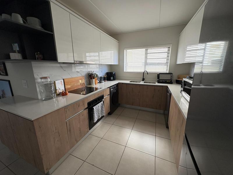 3 Bedroom Property for Sale in Richwood Western Cape